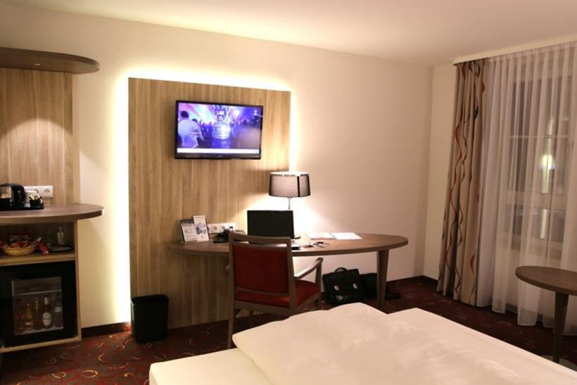 Hotel Alarun Unterschleißheim Quarto foto